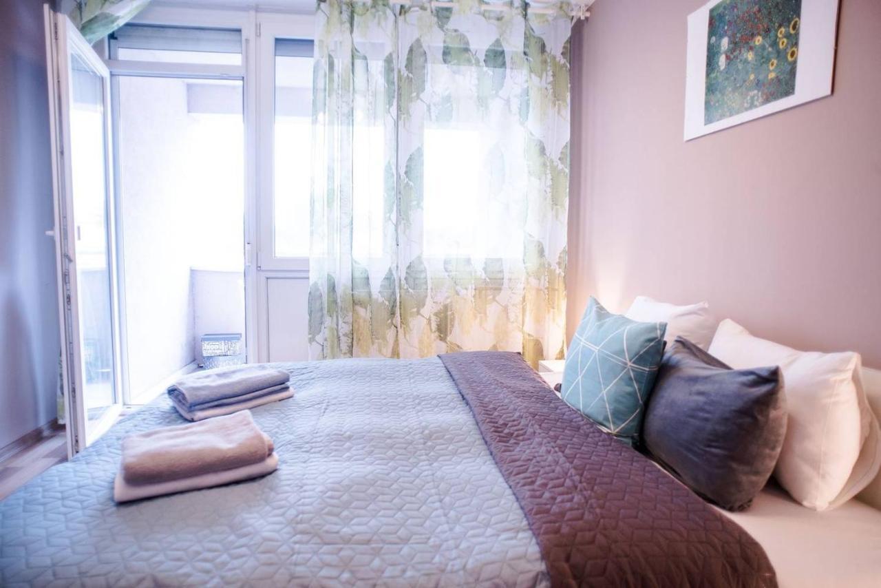 בודפשט Peaceful, Cozy And New Apartment With Balcony מראה חיצוני תמונה