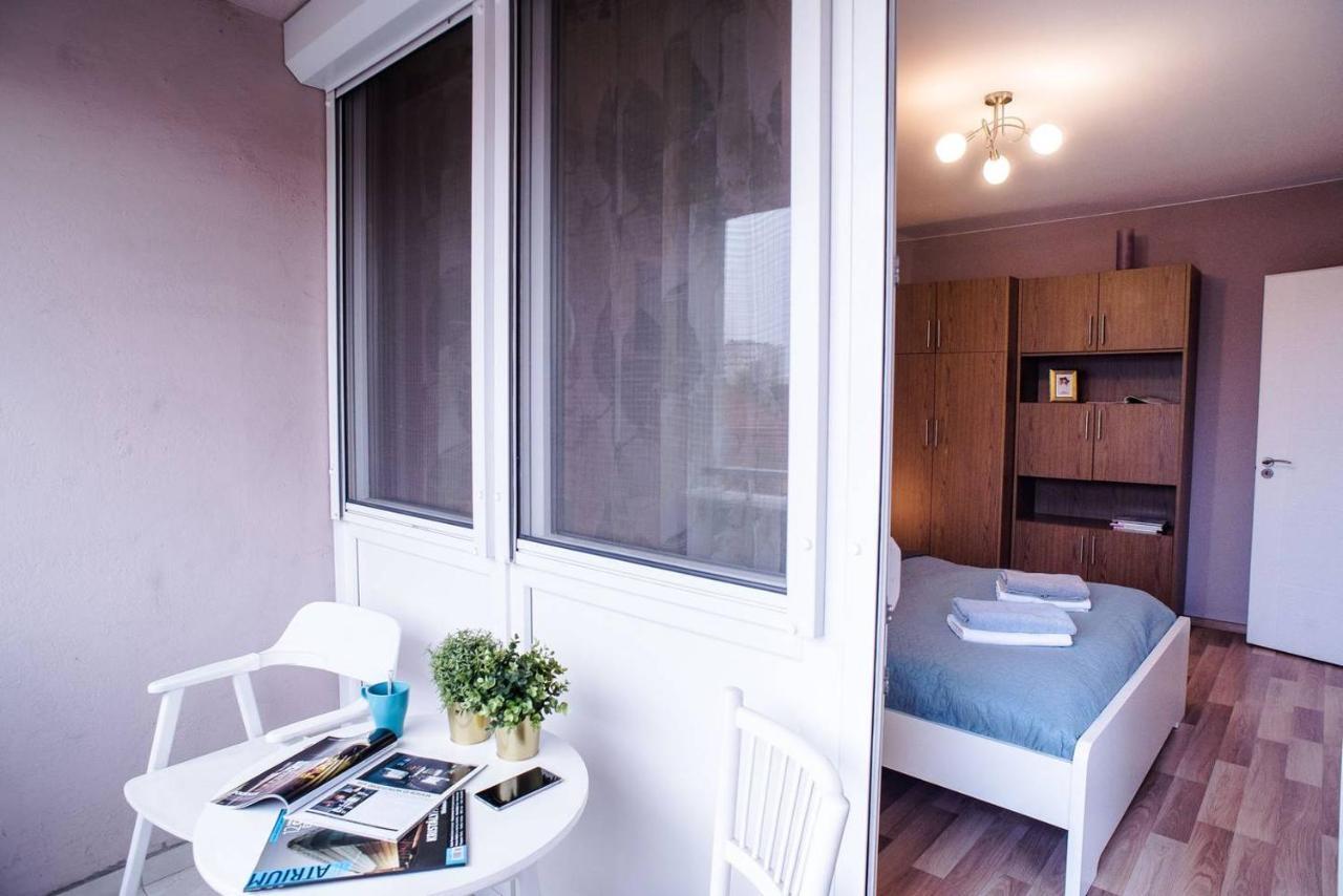 בודפשט Peaceful, Cozy And New Apartment With Balcony מראה חיצוני תמונה