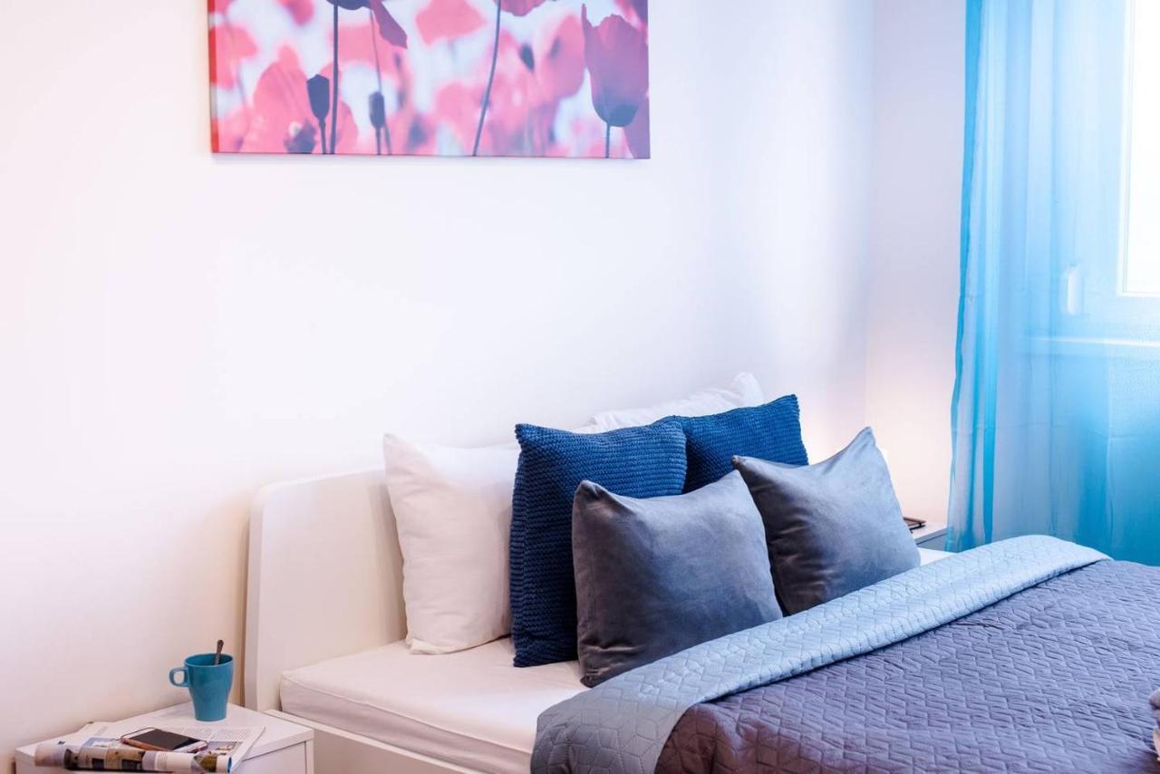 בודפשט Peaceful, Cozy And New Apartment With Balcony מראה חיצוני תמונה